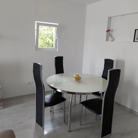 Apartman Iva