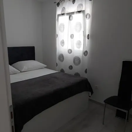 Apartment Apartman Iva Podstrana